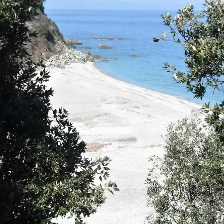 Stone House Pelion * Ovrios